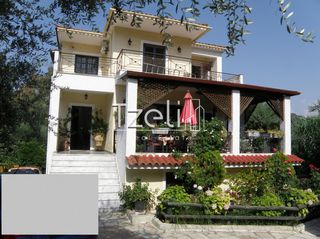 Μονοκατοικία 270 τ.μ. για πώληση