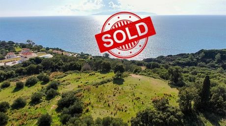 Land plot 7.647sqm for sale-Kefalonia » Leivatho