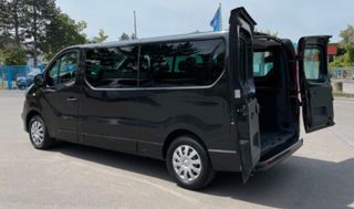 Opel Vivaro 2017-thumb-5