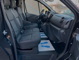 Opel Vivaro 2017-thumb-7
