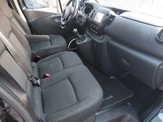 Opel Vivaro 2017-thumb-16