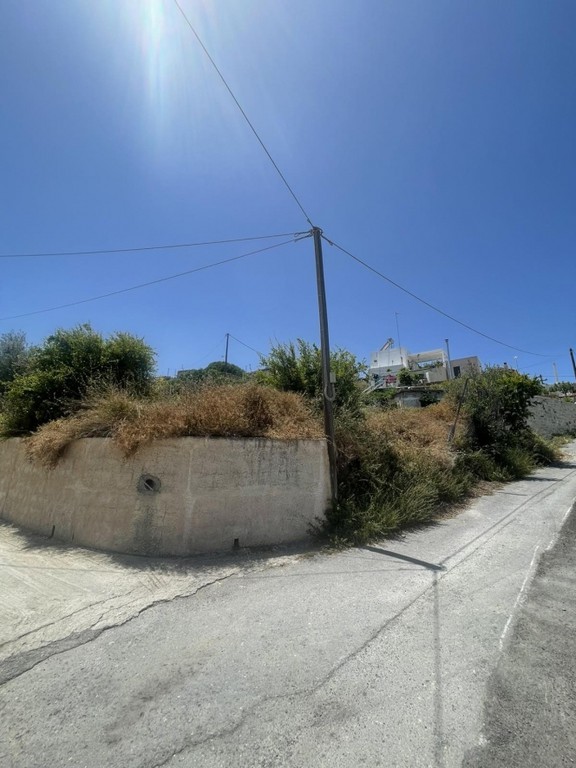 Οικόπεδο 1.320 τ.μ. πρός πώληση, Ν. Ηρακλείου, Γούβες