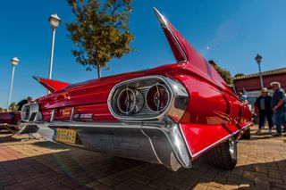 Cadillac Eldorado 1961-thumb-2