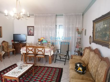 Κτίριο 323 τ.μ. για πώληση