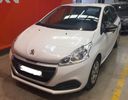 Peugeot 208 '17-thumb-0