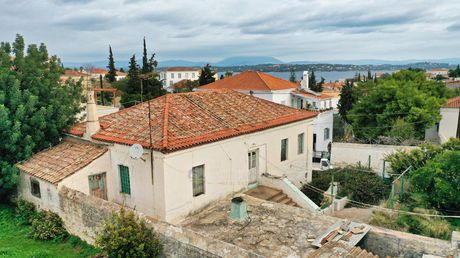 Μονοκατοικία 300τ.μ. για πώληση-Σπέτσες » Κέντρο