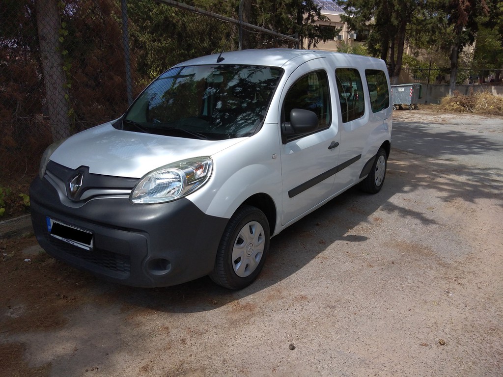 Renault 2013 Renault Kangoo '13 1.5 dCi Maxi Extra Cabin Van με Καθίσματα