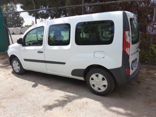 Renault 2013 Renault Kangoo '13 1.5 dCi Maxi Extra Cabin Van με Καθίσματα-thumb-23