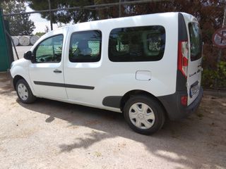 Renault 2013 Renault Kangoo '13 1.5 dCi Maxi Extra Cabin Van με Καθίσματα-thumb-24