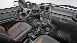 Lada Niva 2022 RENT-ME BY "ALEXCARS" URBAN LEGEND KLIMA 4x4 1.700cc BENZIN-thumb-1