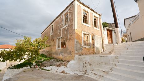 Detached home 154sqm for sale-Kranidi » Center