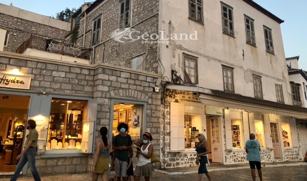 Αίθουσα 1.028 τ.μ. πρός πώληση, Νησιά Αργοσαρωνικού, Ύδρα