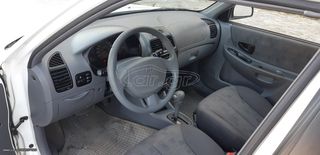 Hyundai Accent 2005-thumb-8