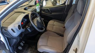 Peugeot 2015 Partner  Maxi-thumb-3