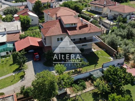 Detached home 250 sqm for sale
