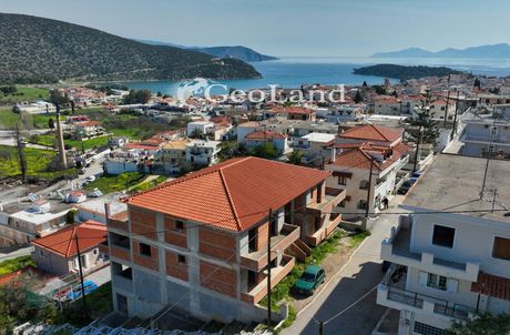 Apartment 181sqm for sale-Ermioni » Center