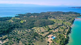 Οικόπεδο 4.072 τ.μ. για πώληση