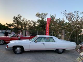 Cadillac Deville 1972-thumb-3