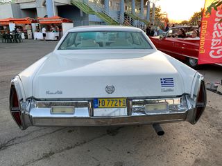 Cadillac Deville 1972-thumb-5