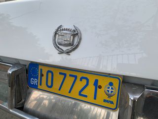 Cadillac Deville 1972-thumb-16