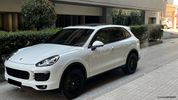 Porsche Cayenne 2018-thumb-1