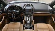 Porsche Cayenne 2018-thumb-3