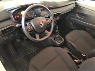 Dacia Sandero 2022-thumb-4