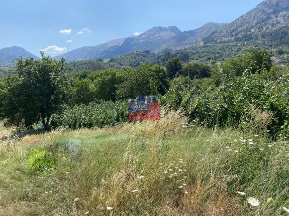 Οικόπεδο 1.500 τ.μ. προς πώληση