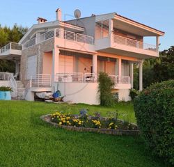 Μονοκατοικία 300 τ.μ. για πώληση