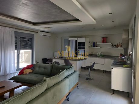 Building 980sqm for sale-Koridallos » Karava