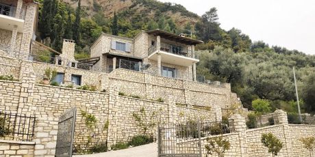 Μεζονέτα 120τ.μ. για πώληση-Αίγιο » Χατζής