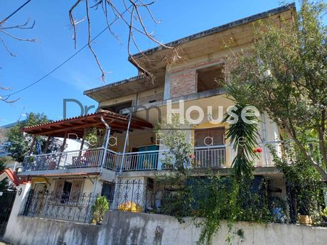 Διαμέρισμα 134τ.μ. για πώληση-Πάτρα » Προάστιο