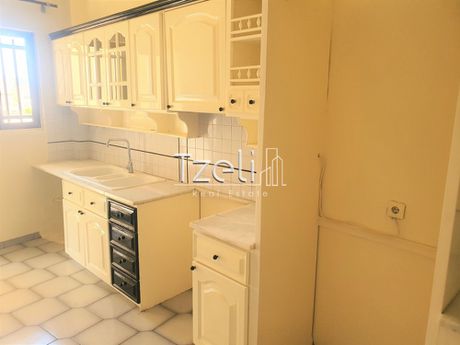 Apartment 110sqm for sale-Aigio » Kouloura