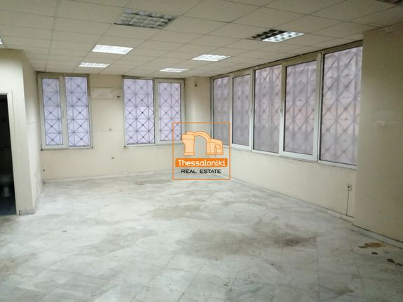 Office 56 sqm for rent, Thessaloniki - Center, Vardaris