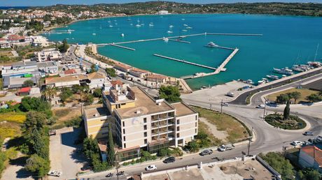 Ξενοδοχείο 4.695τ.μ. για πώληση-Κρανίδι » Πορτοχέλι