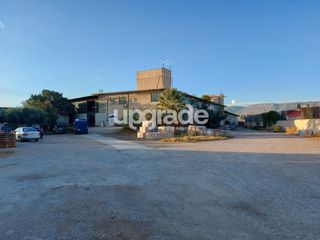 Βιομηχανικός χώρος 2.800 τ.μ. για πώληση