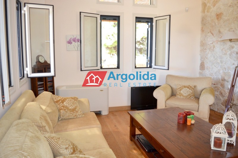 Μονοκατοικία 441 τ.μ. πρός πώληση, Αττική - Υπόλοιπο, Μέγαρα