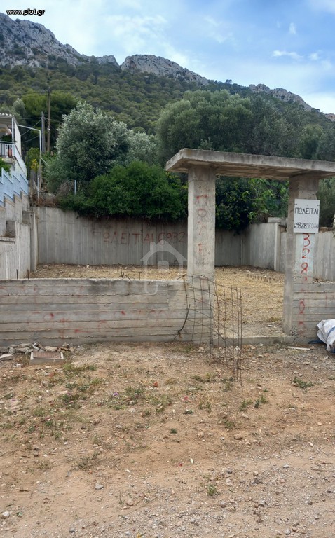 Οικόπεδο 240 τ.μ. προς πώληση, Μπατσής