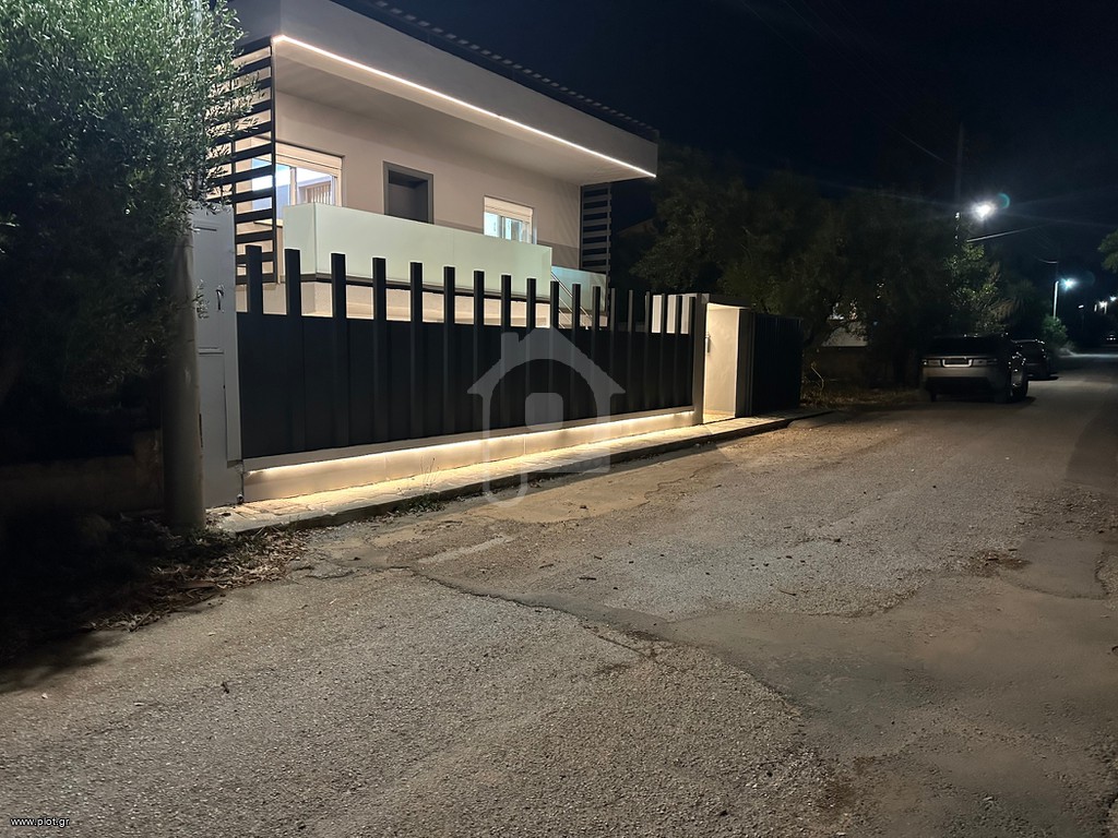 Μονοκατοικία 210 τ.μ. πρός πώληση, Αθήνα - Ανατολικά Προάστια, Κορωπί