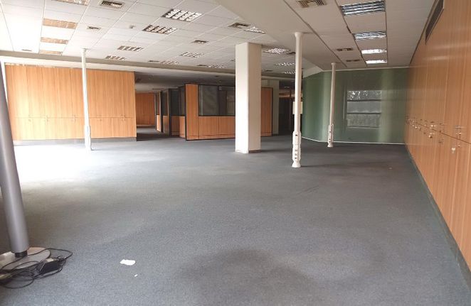 Γραφείο 2.400 τ.μ. για ενοικίαση, Θεσσαλονίκη - Περιφ/Κοί Δήμοι, Θέρμη