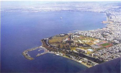 Κατάστημα 800τ.μ. για πώληση-Νέα παραλία