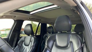 Volvo XC 90 2019-thumb-7