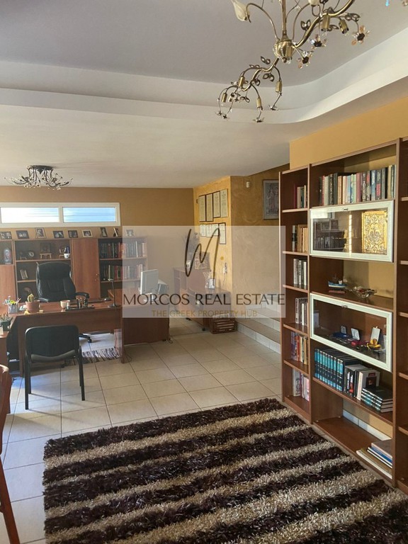 Βίλλα 600 τ.μ. πρός πώληση, Αττική - Υπόλοιπο, Μαρκόπουλο