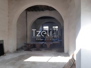 Επιχειρηματικό κτίριο 675 τ.μ. για ενοικίαση