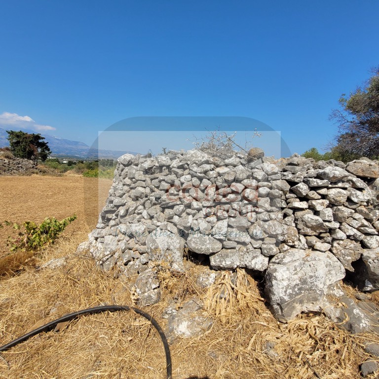 Οικόπεδο 3.687 τ.μ. προς πώληση, Κεφαλάς Βάμου