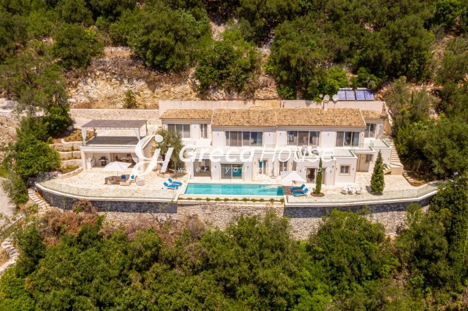 Βίλλα 600 τ.μ. πρός πώληση, Ν. Κέρκυρας, Κέρκυρα