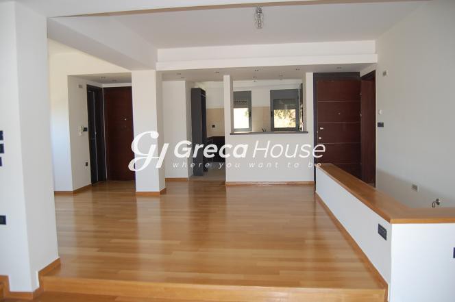 Κτίριο 900 τ.μ. πρός πώληση, Αττική - Υπόλοιπο, Μαρκόπουλο
