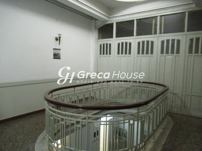 Επιχειρηματικό κτίριο 3.000 τ.μ. πρός πώληση, Αθήνα - Κέντρο, Κέντρο