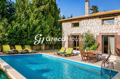 Hotel 528sqm for sale-Lefkada » Apollonio