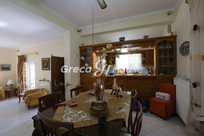 Βίλλα 180 τ.μ. πρός πώληση, Αχαΐα, Λάρισσος